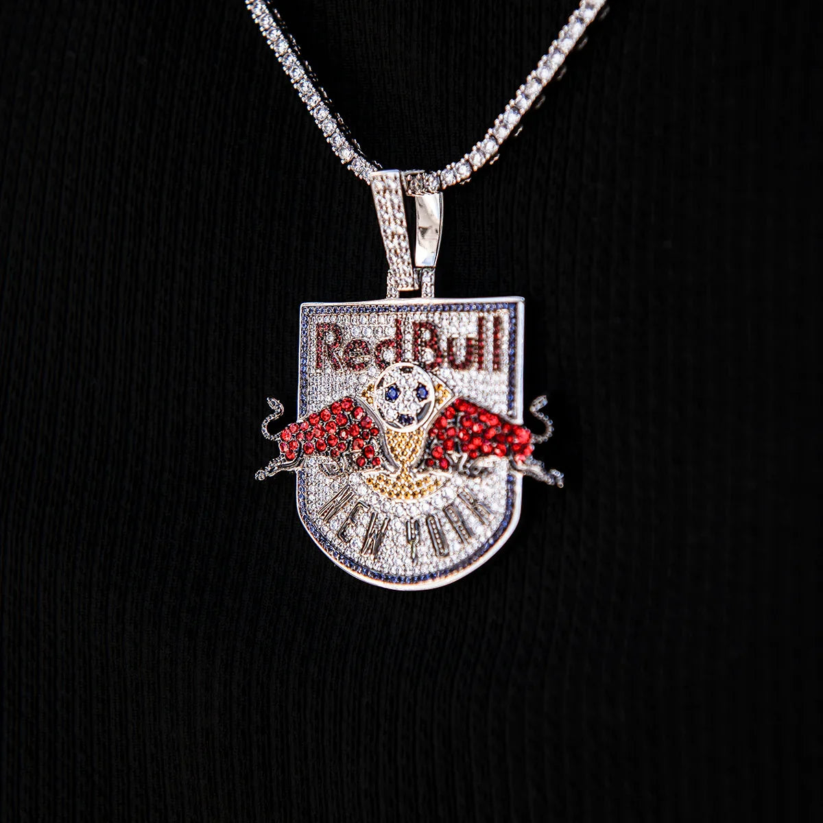New York Red Bulls Official MLS Logo Pendant in White Gold