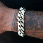 Signature Cuban Link Bracelet in White Gold- 19mm