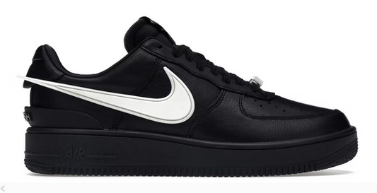 Force 1 Low SP AMBUSH Black