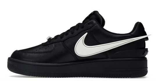 Force 1 Low SP AMBUSH Black