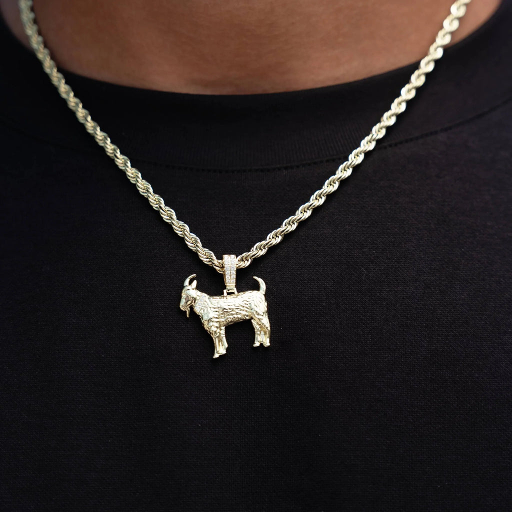 Micro Simple Goat Pendant in Yellow Gold