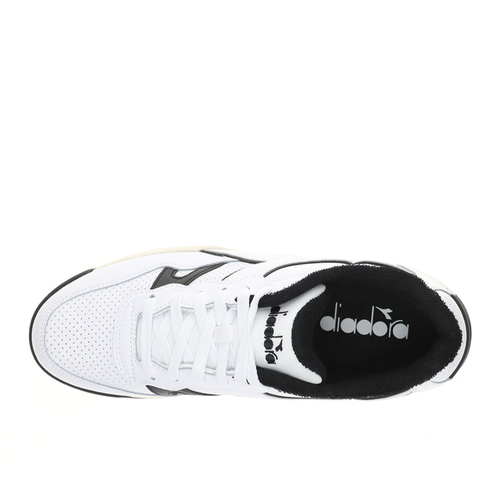 Winner Lace Up Sneakers