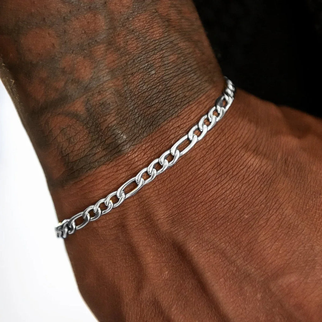 Figaro Link Chain + Bracelet Bundle in White Gold- 4mm