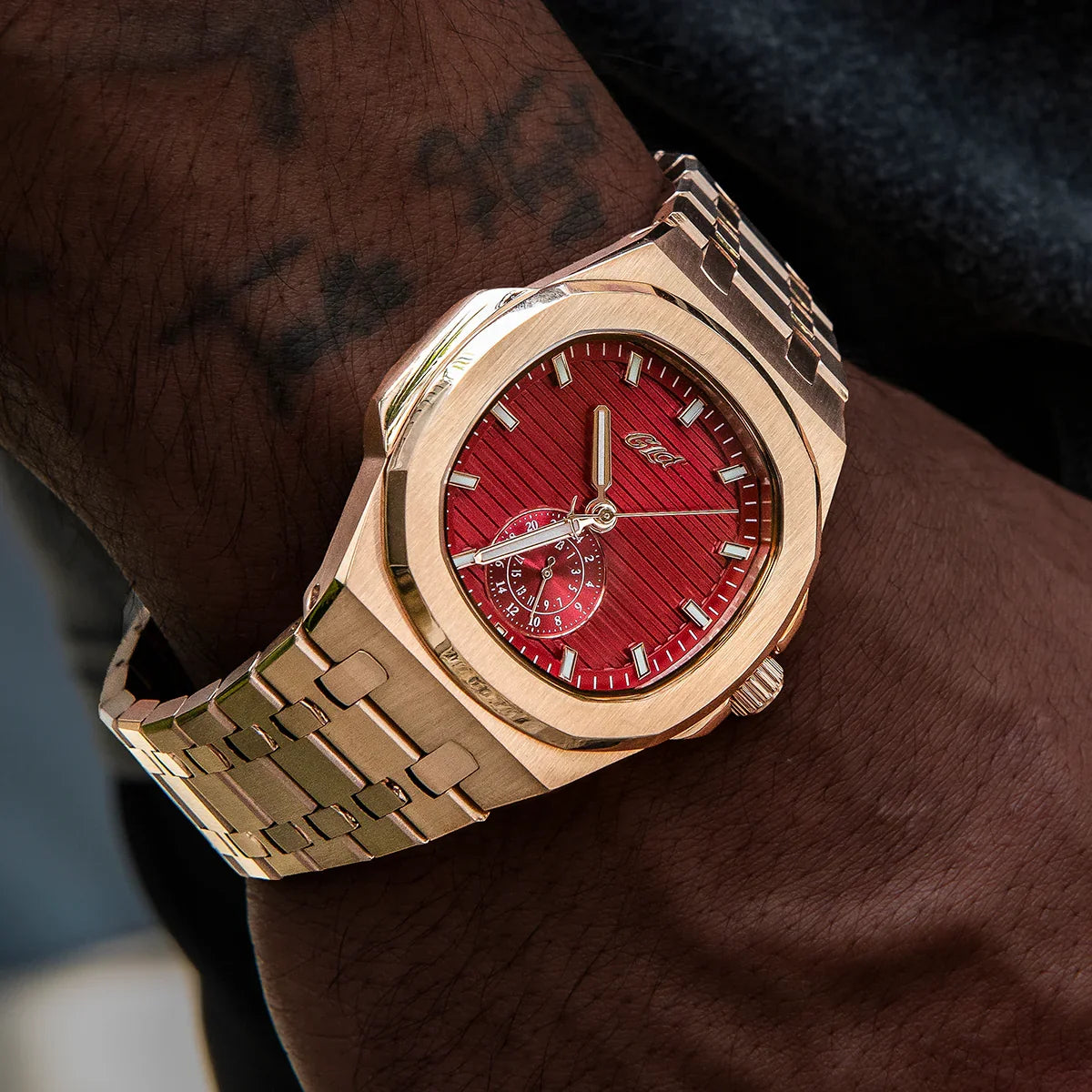 39MM Visionary Plain Case & Red Dial Watch - Rose Gold