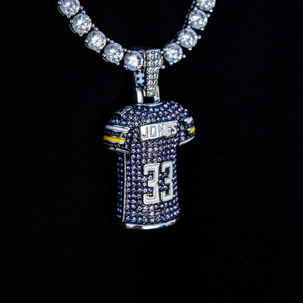 Aaron Jones Minnesota Vikings Purple #33 Jersey Pendant - White Gold