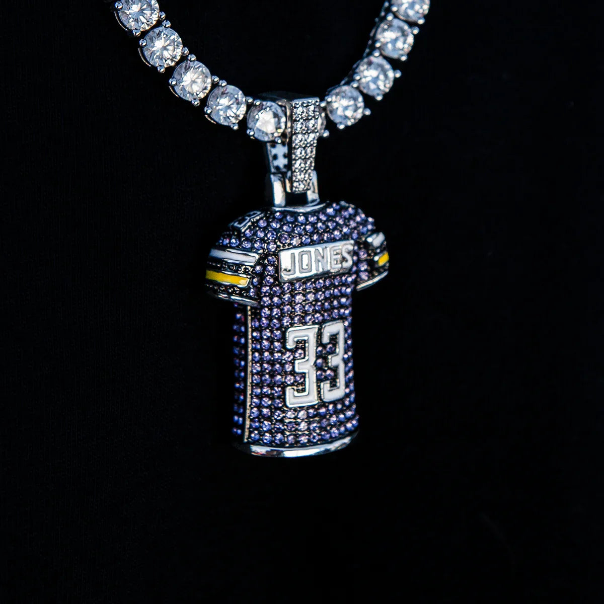 Aaron Jones Minnesota Vikings Purple #33 Jersey Pendant - White Gold
