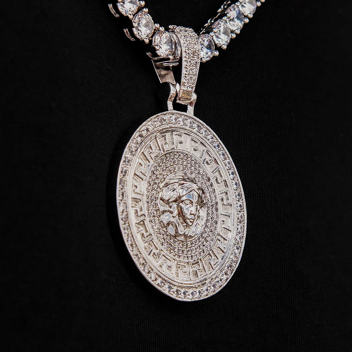 Medusa Pendant in White Gold