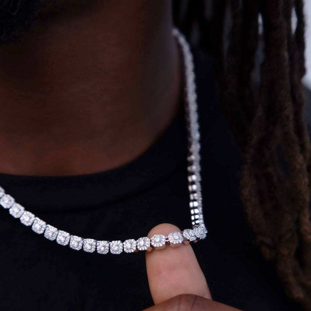 Micro Clustered Tennis Chain in White Gold - 6mm