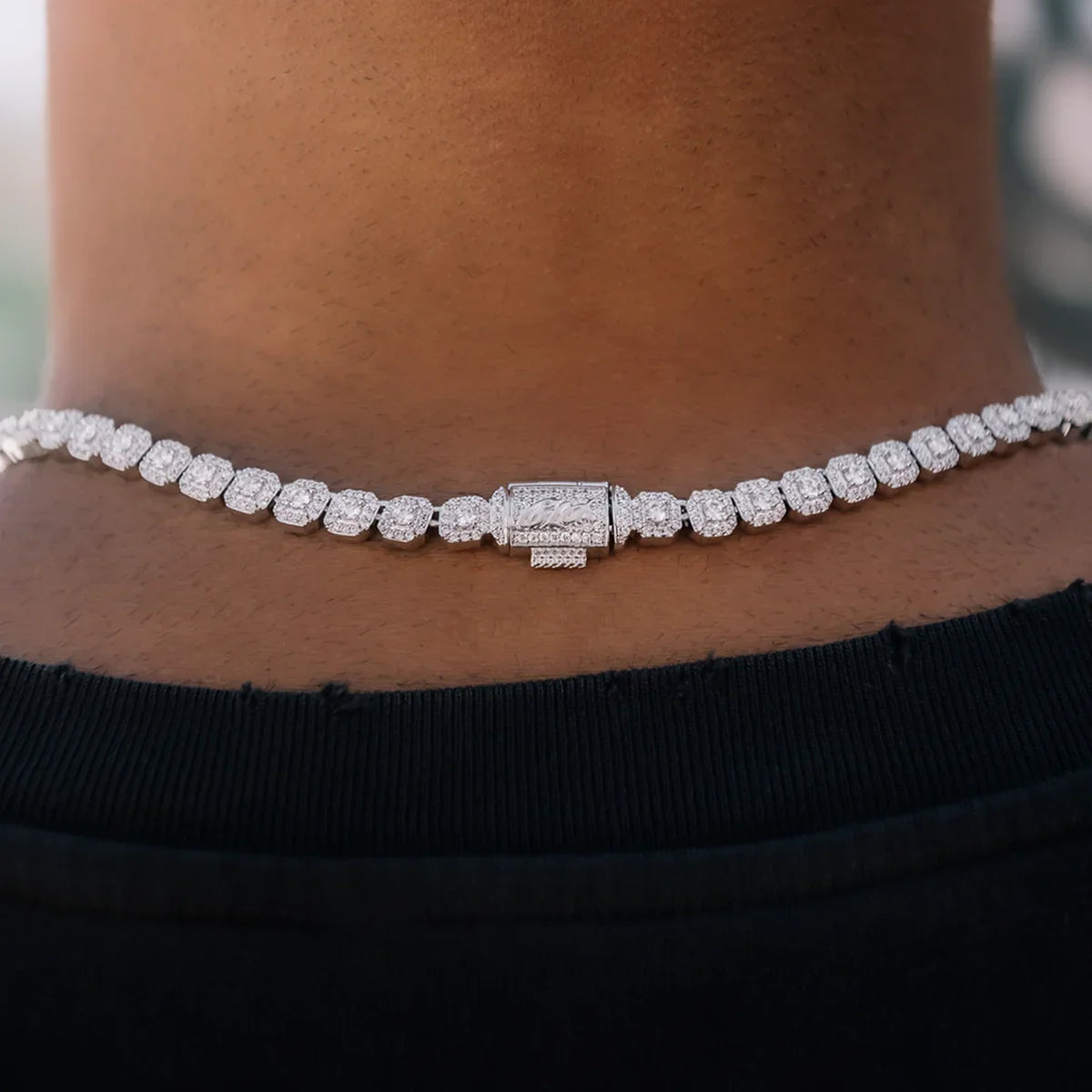 Men's Moissanite Micro Clustered Rosary Chain Necklace in White Gold Vermeil