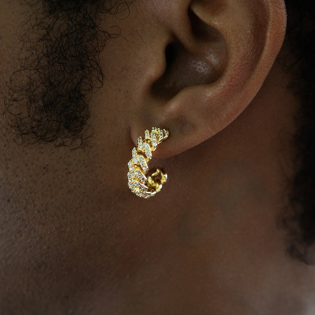 Huggie Diamond Prong Hoop Earrings in Yellow Gold