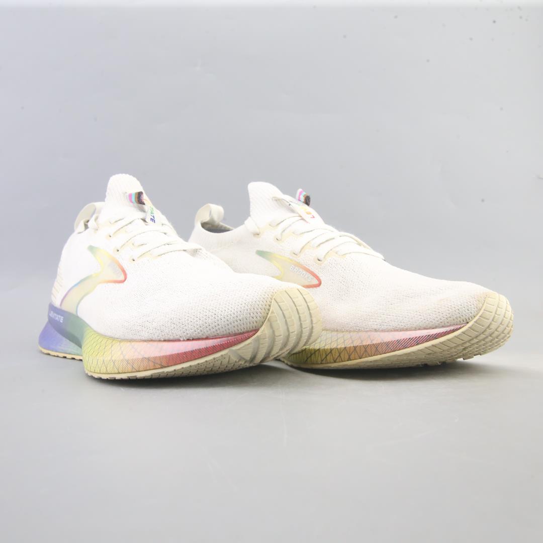 LEVITATE 5
