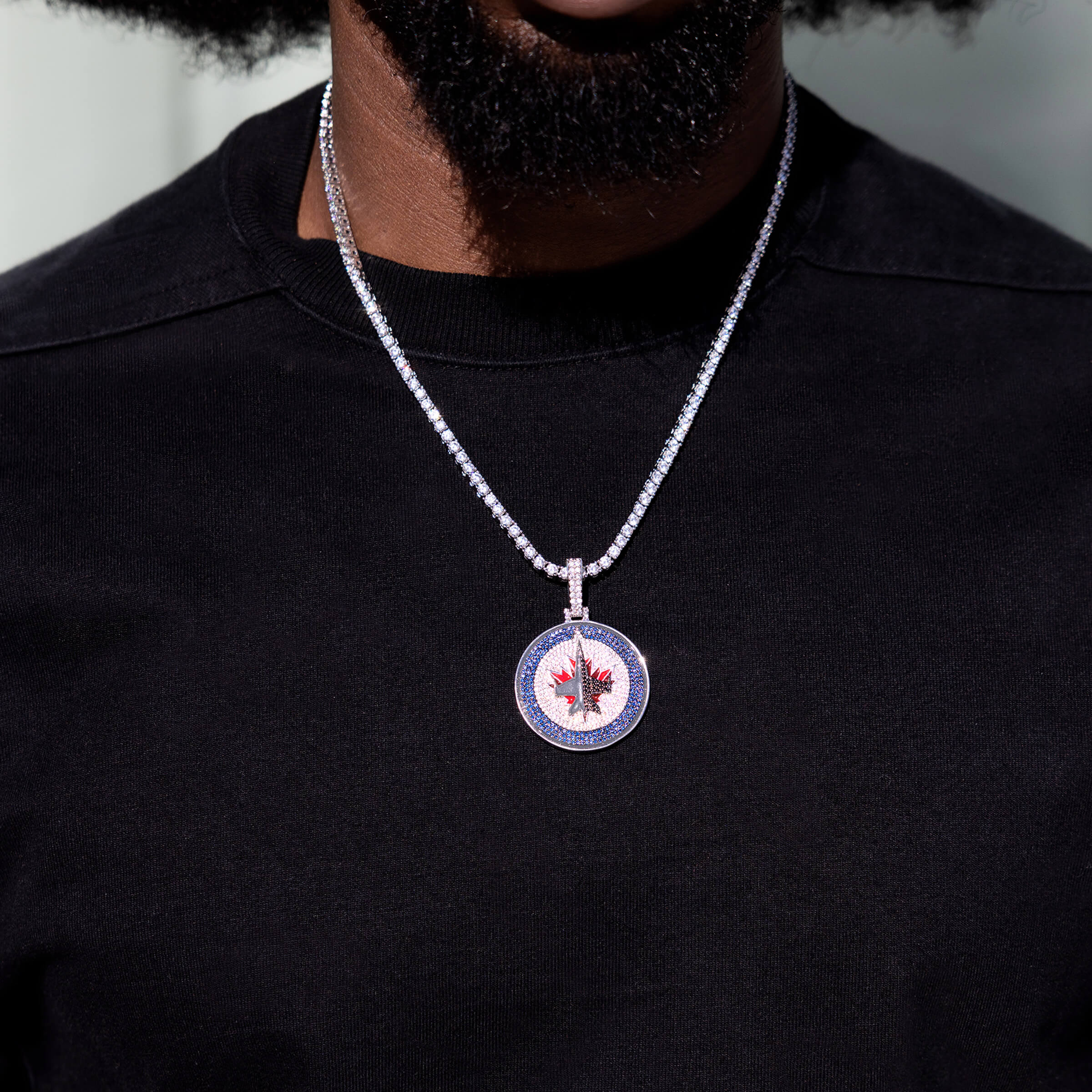 Winnipeg Jets Official NHL Logo Pendant in White Gold