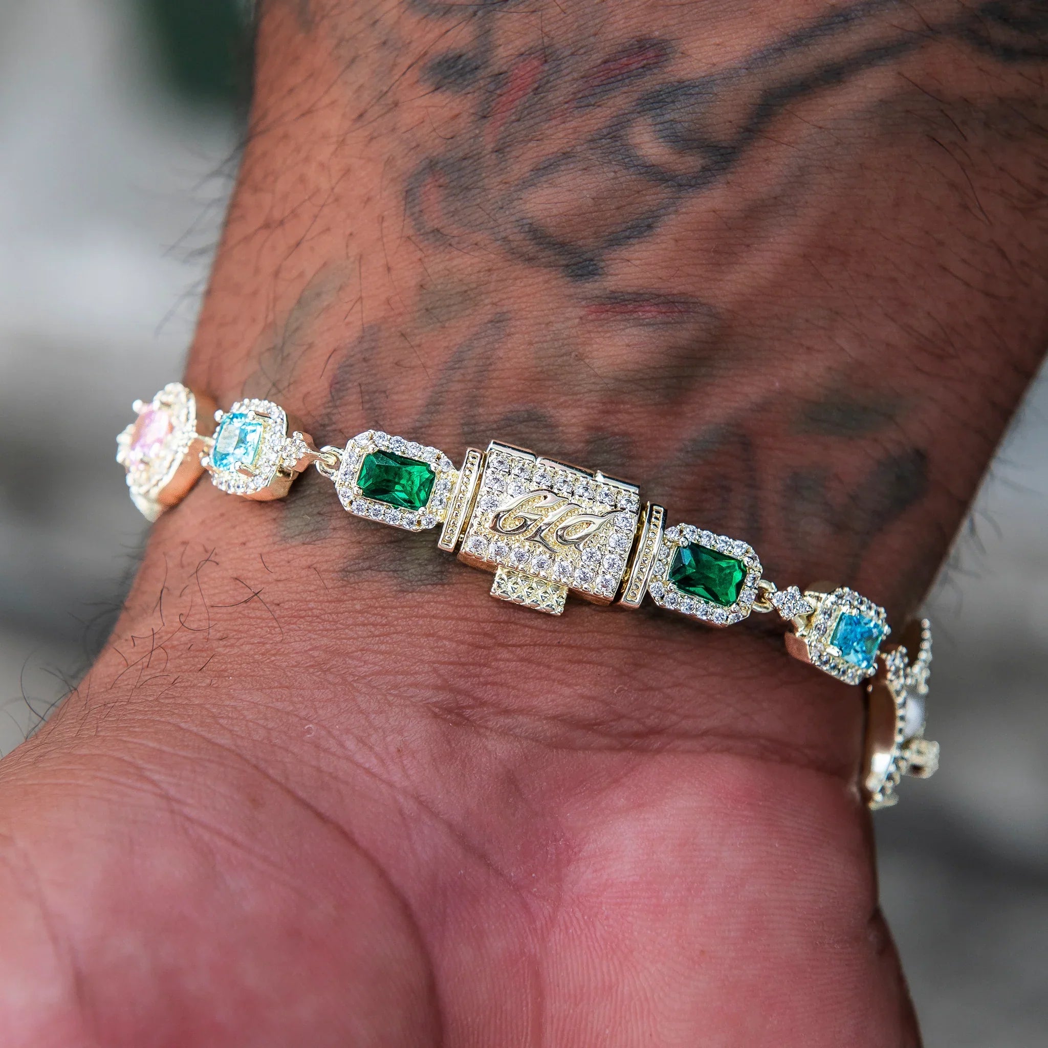Colored Gemstone Pearl Bracelet in Yellow Gold
