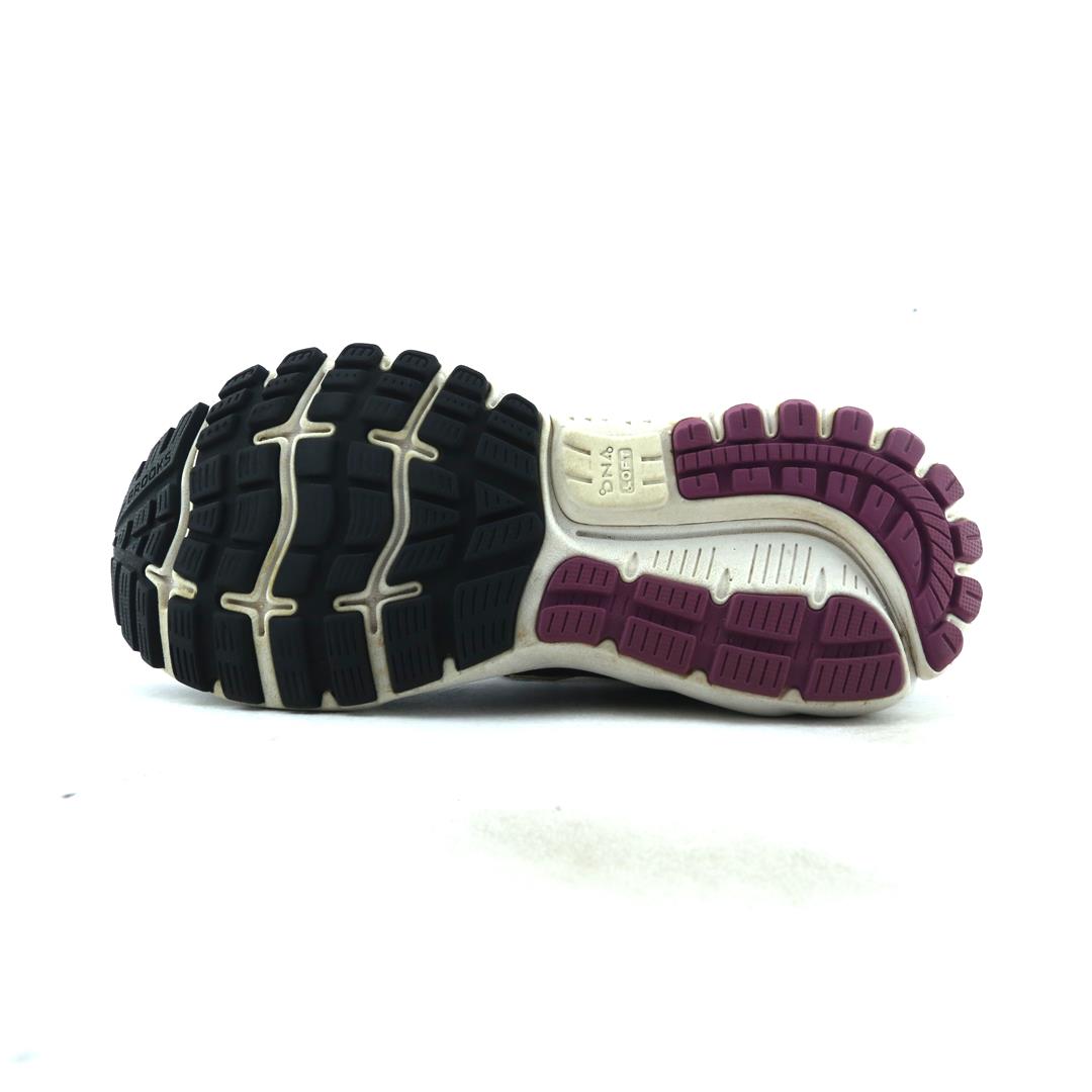 GHOST 12