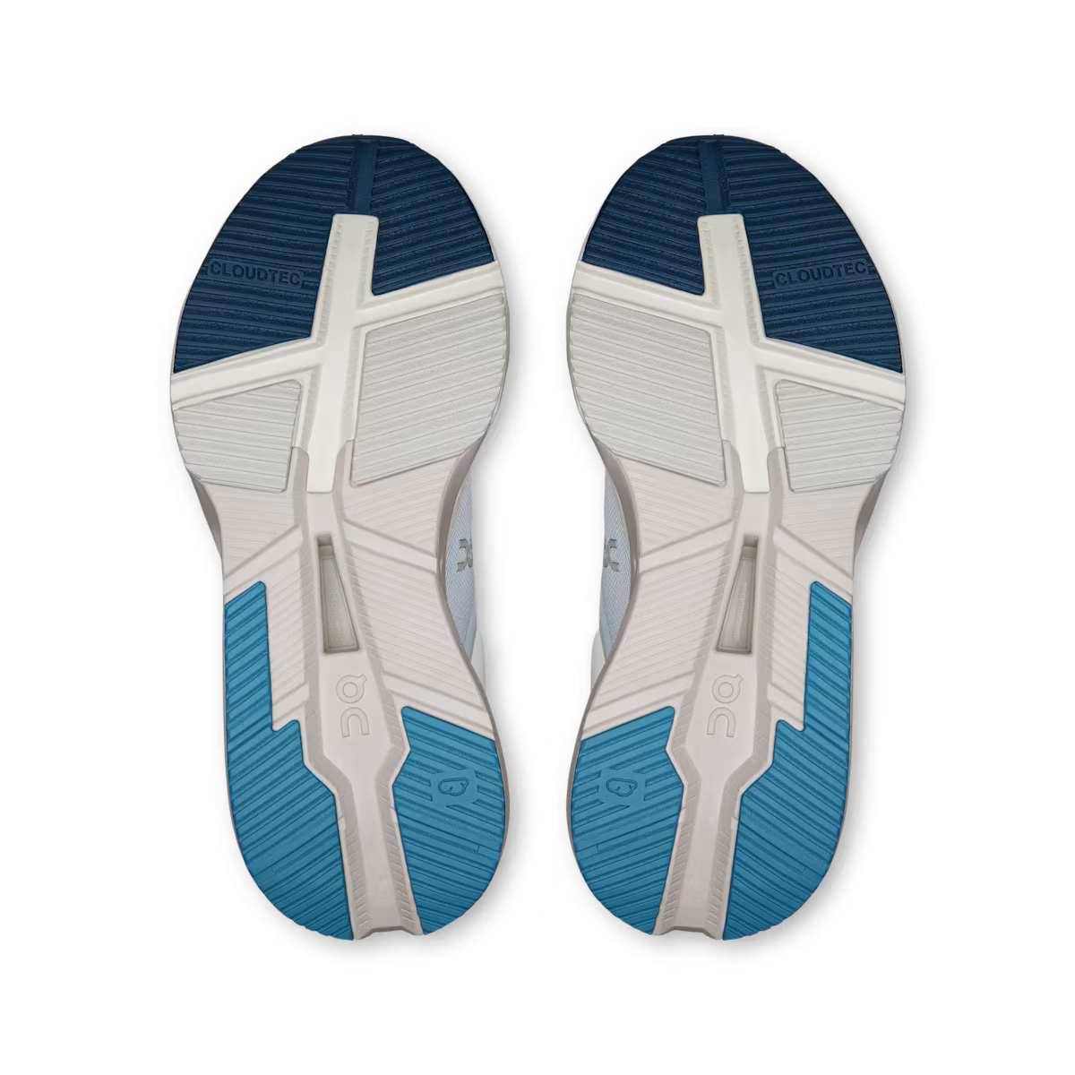 On Cloudnova X Arctic Niagara (Women’s)