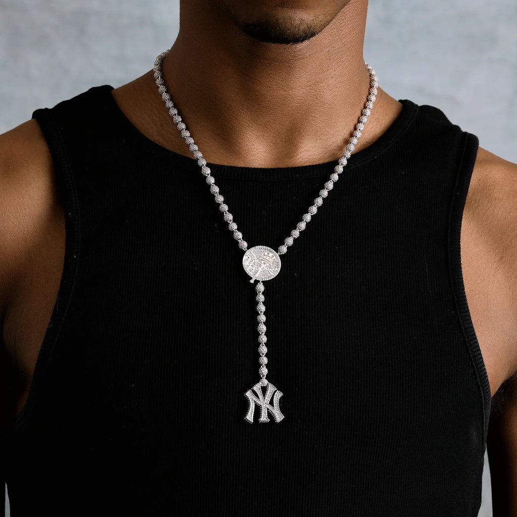 New York Yankees Official MLB Lariat in White Gold