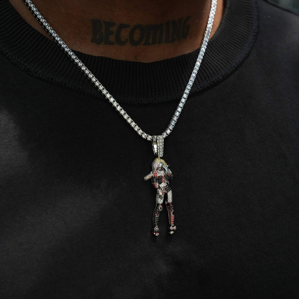 Harley Quinn Body Official DC Comics Pendant in White Gold