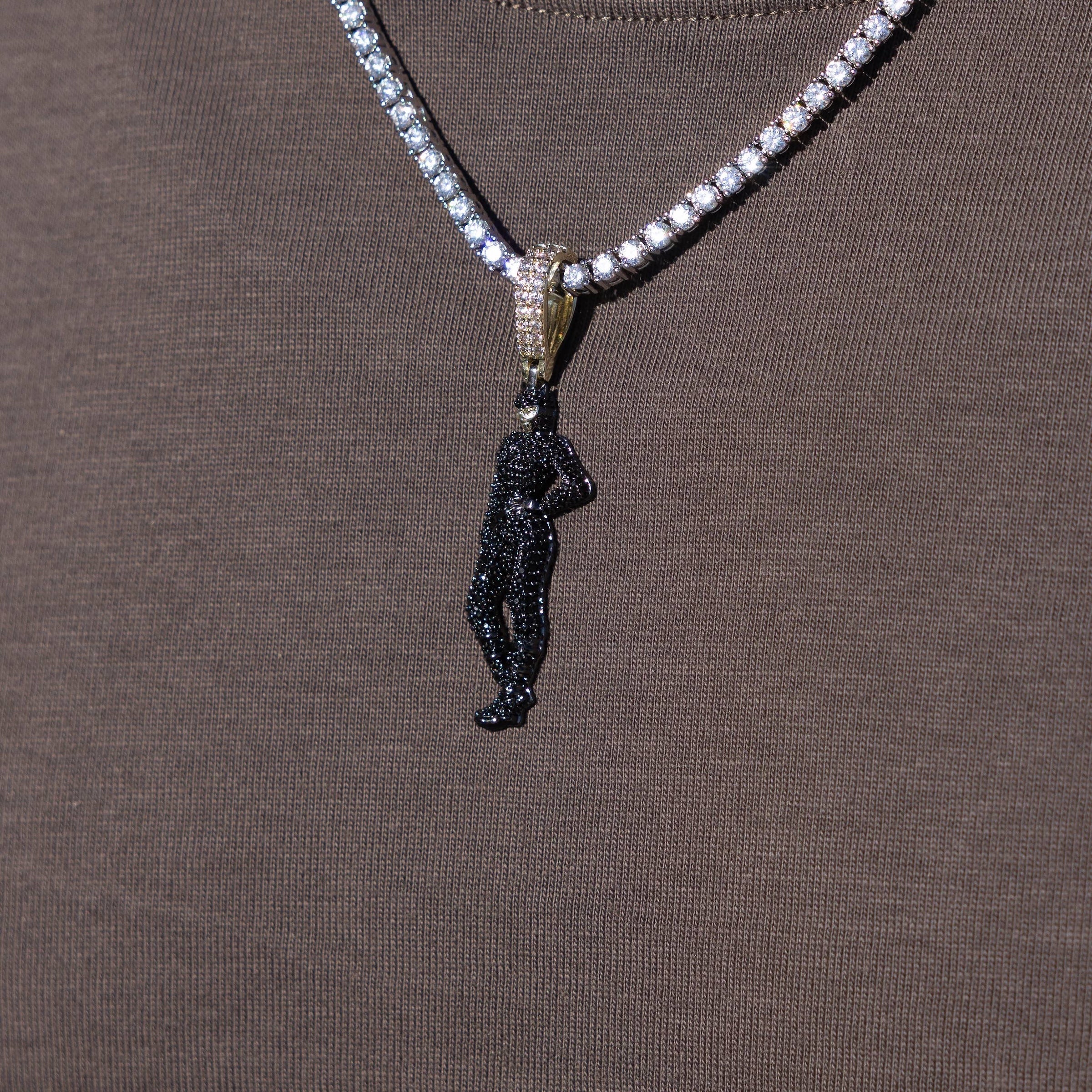 Cat Woman Body Official DC Comics Pendant in Yellow Gold