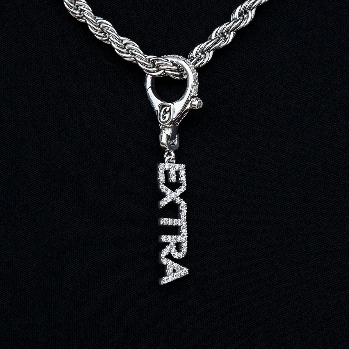 "Extra" Clip On Pendant in White Gold