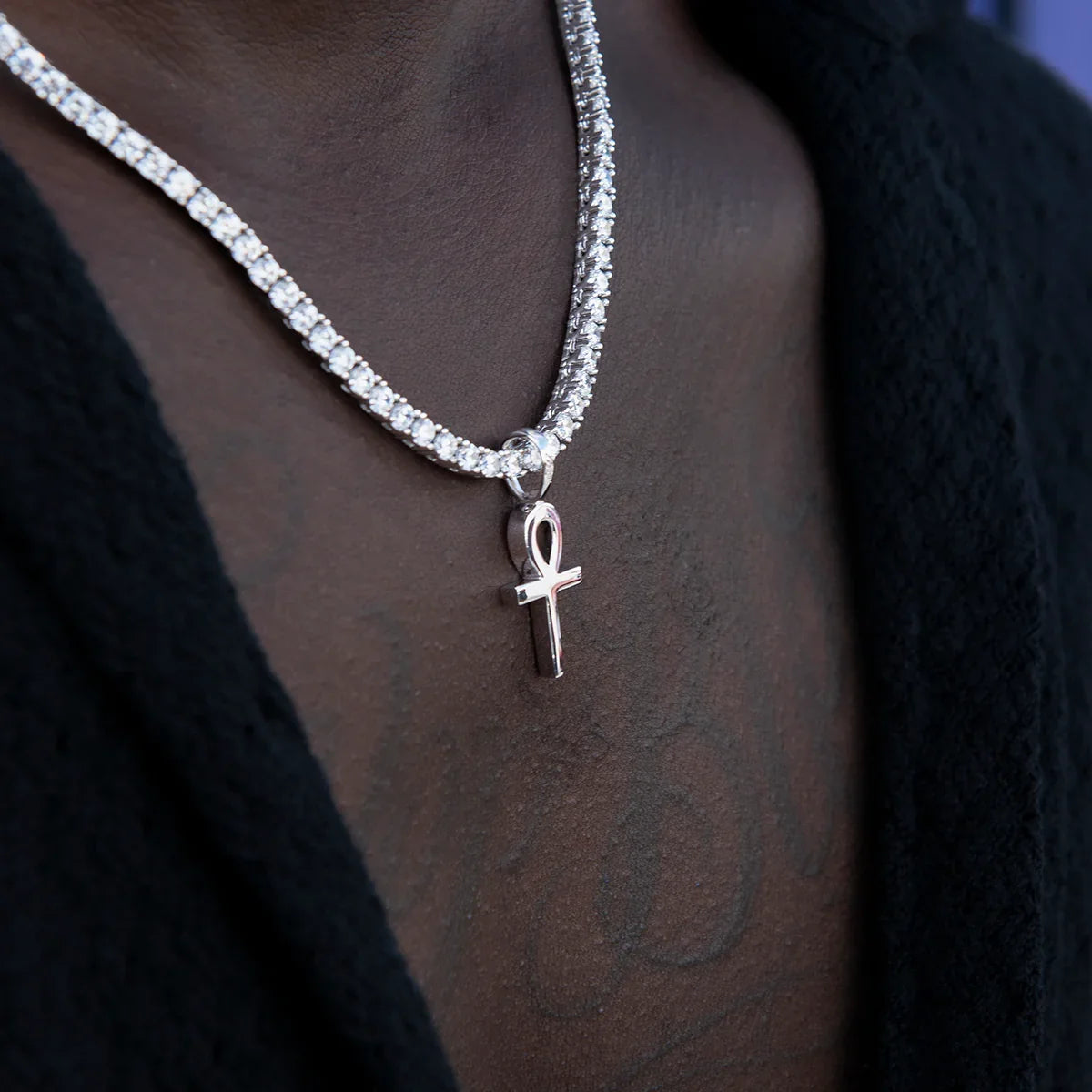Micro Simple Ankh Cross Pendant in White Gold