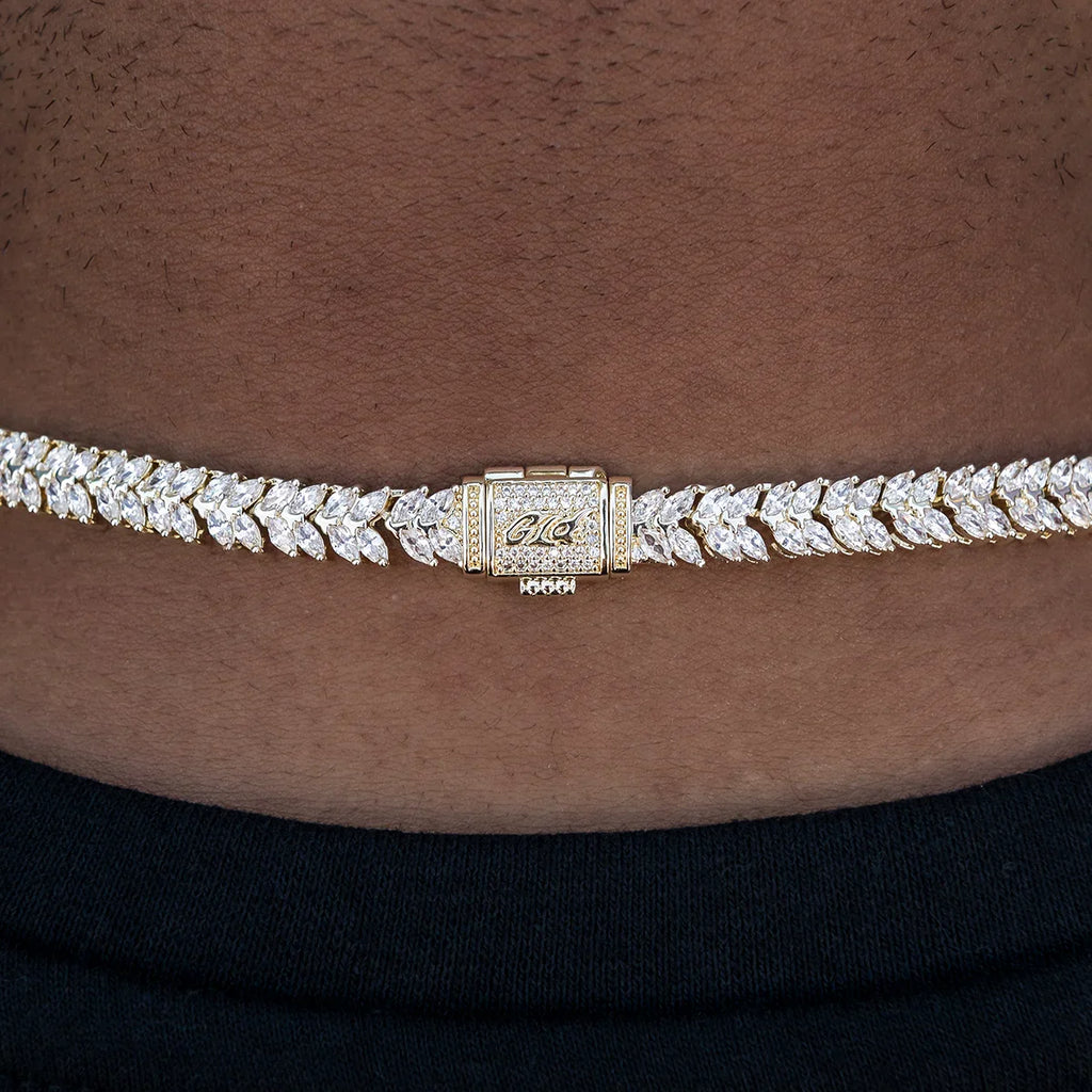 Iced Herringbone Chain in Yellow Gold- 7mm