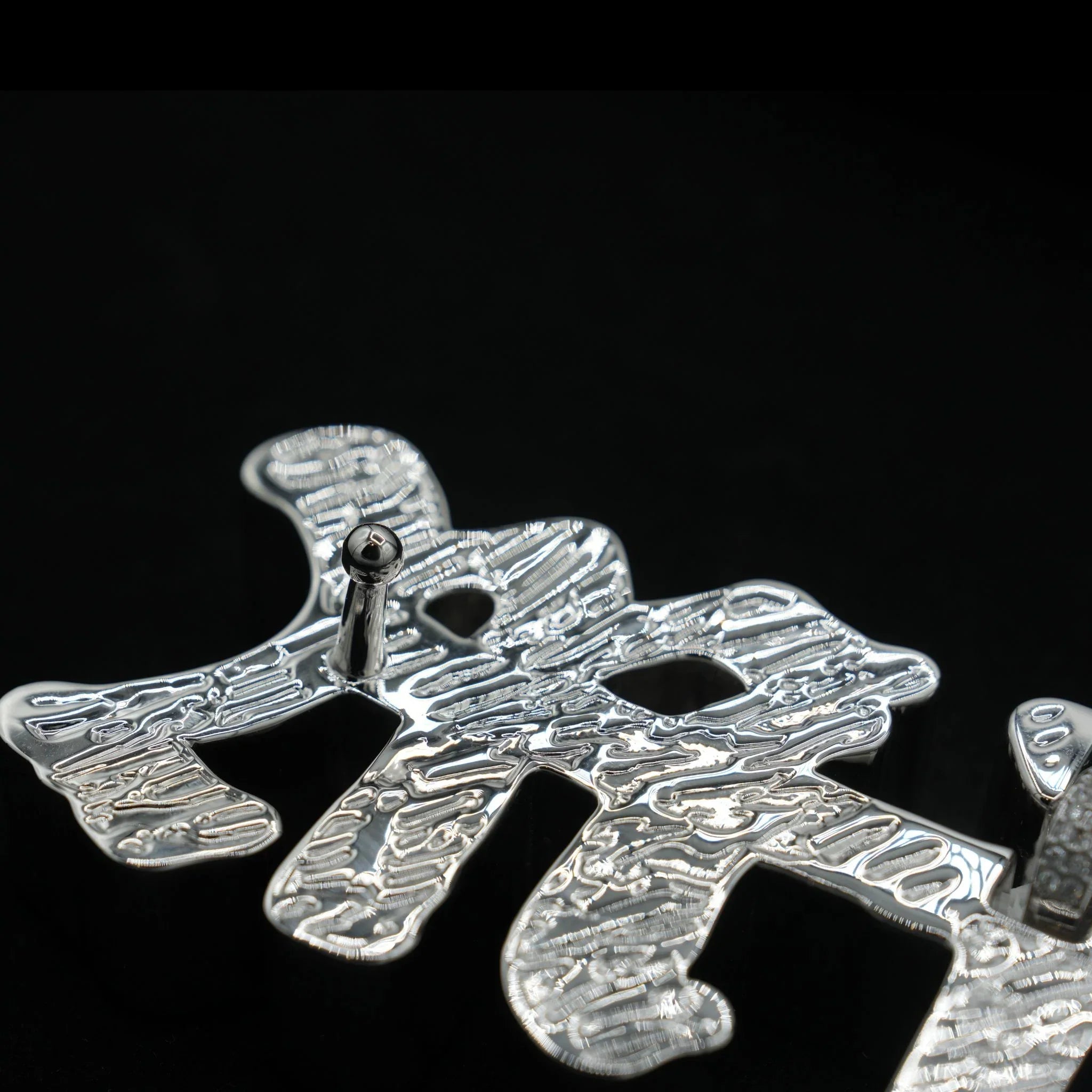 GLD X Bloody Osiris Moissanite MFM Belt Buckle Pendant in White Gold