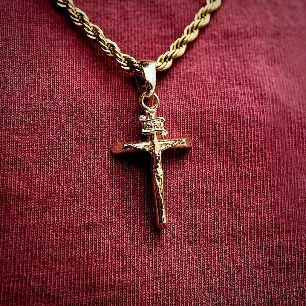 Crucifix Cross Pendant in Yellow Gold