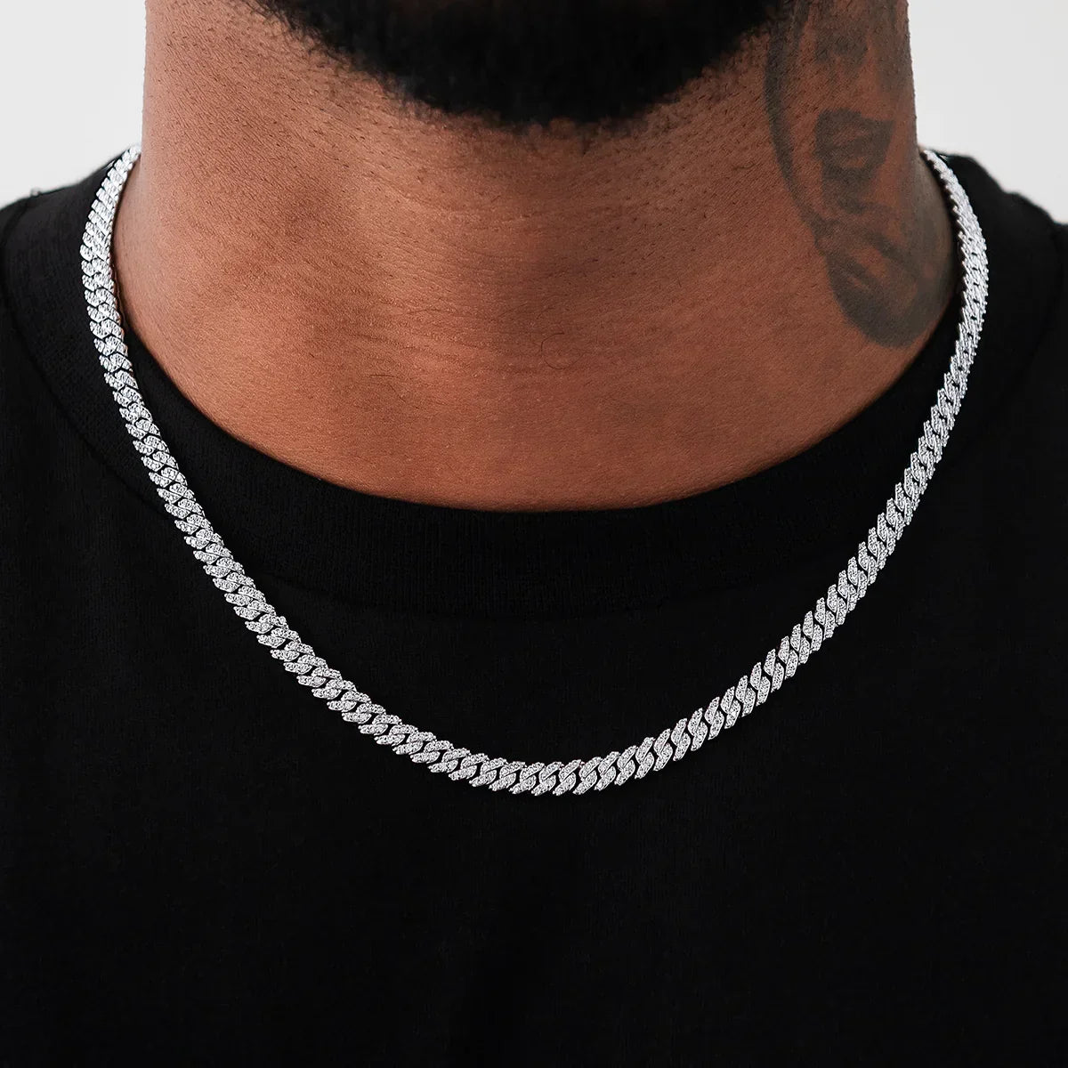Micro Diamond Prong Cuban Chain in White Gold - 6mm