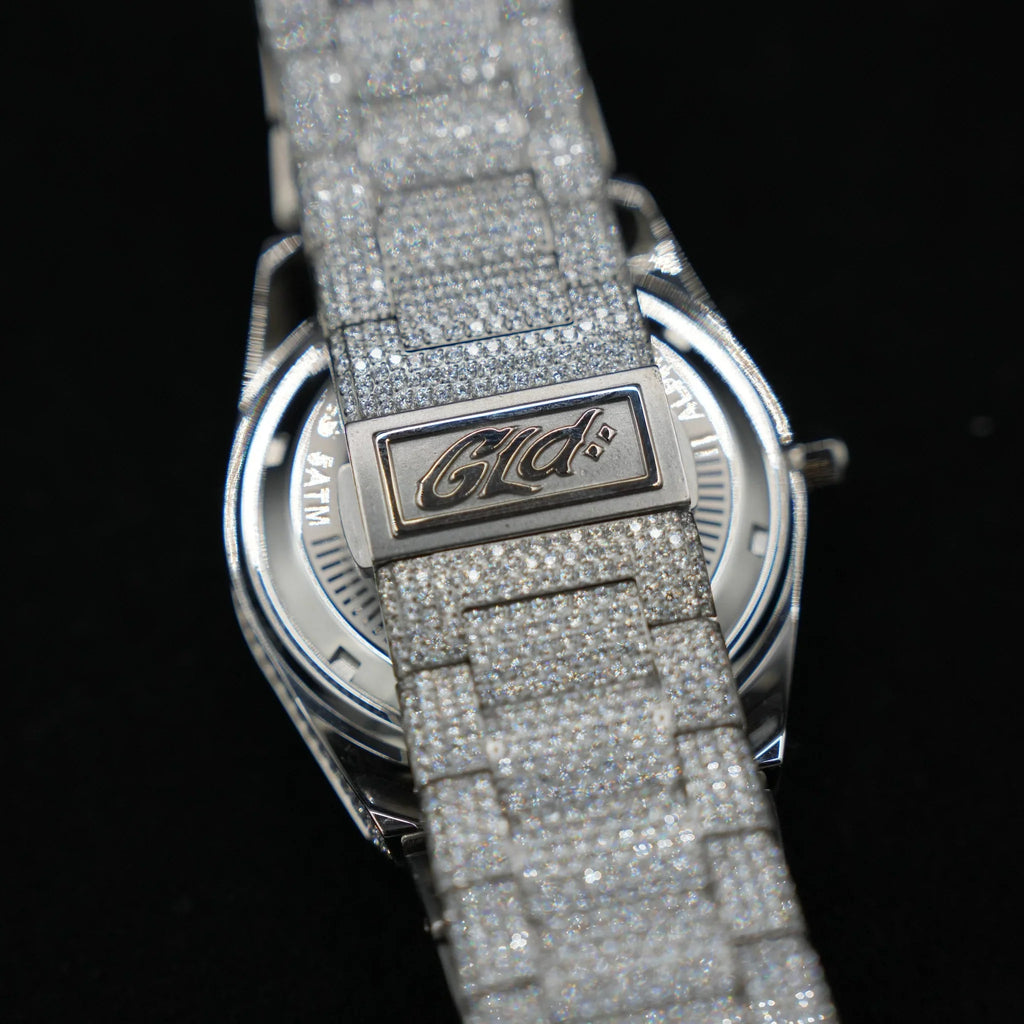 42MM Fully Iced Ruby Accent Alpha Era® 316
