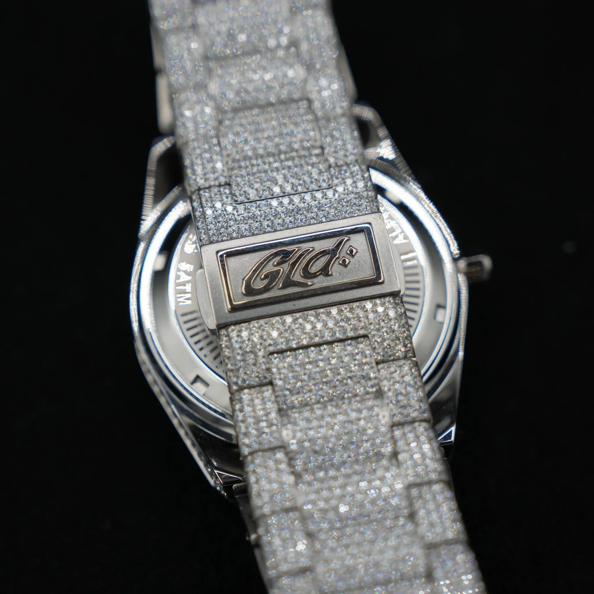 42MM Fully Iced Ruby Accent Alpha Era® 316