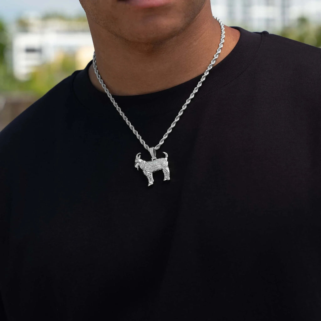 Simple Goat Pendant in White Gold