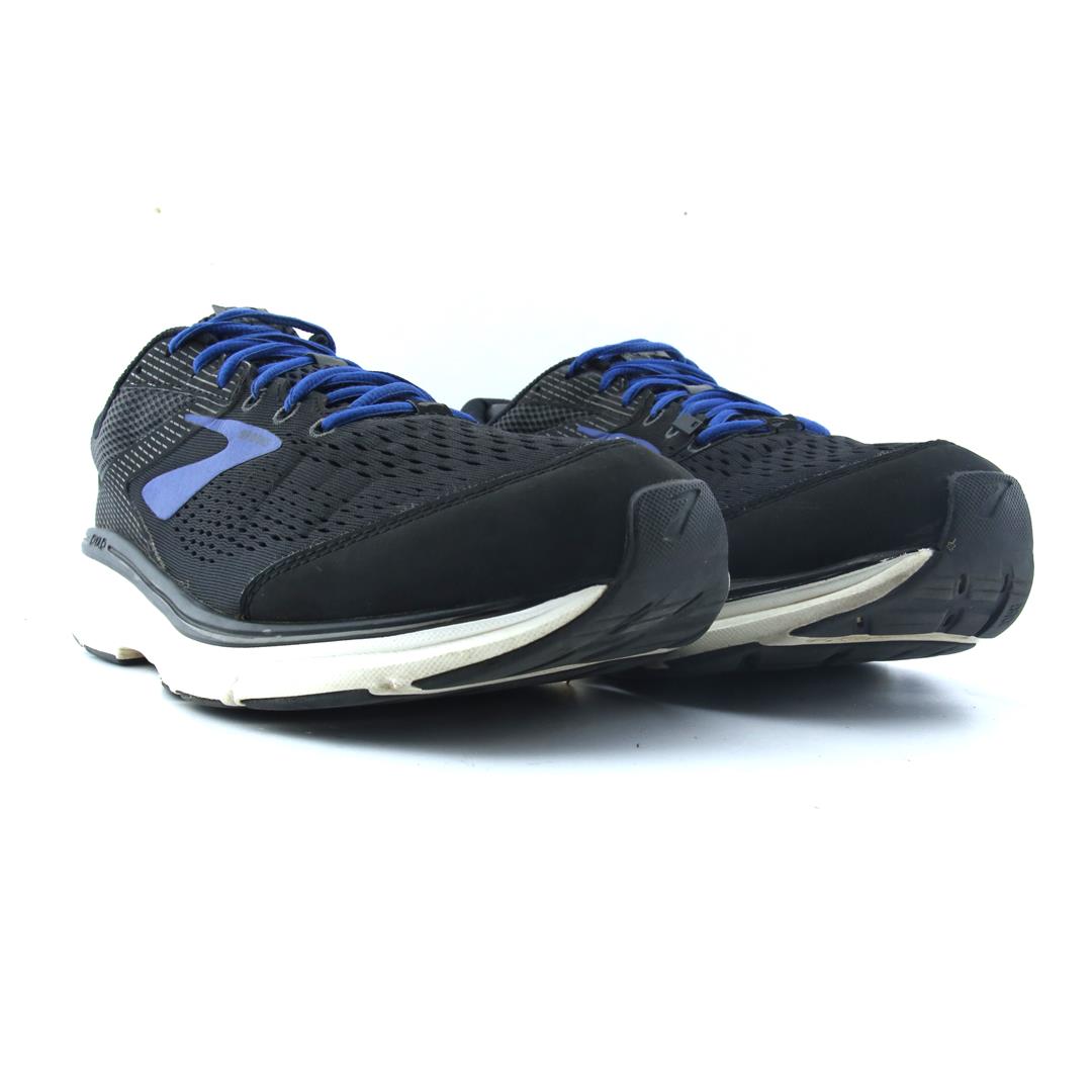 DYAD 10