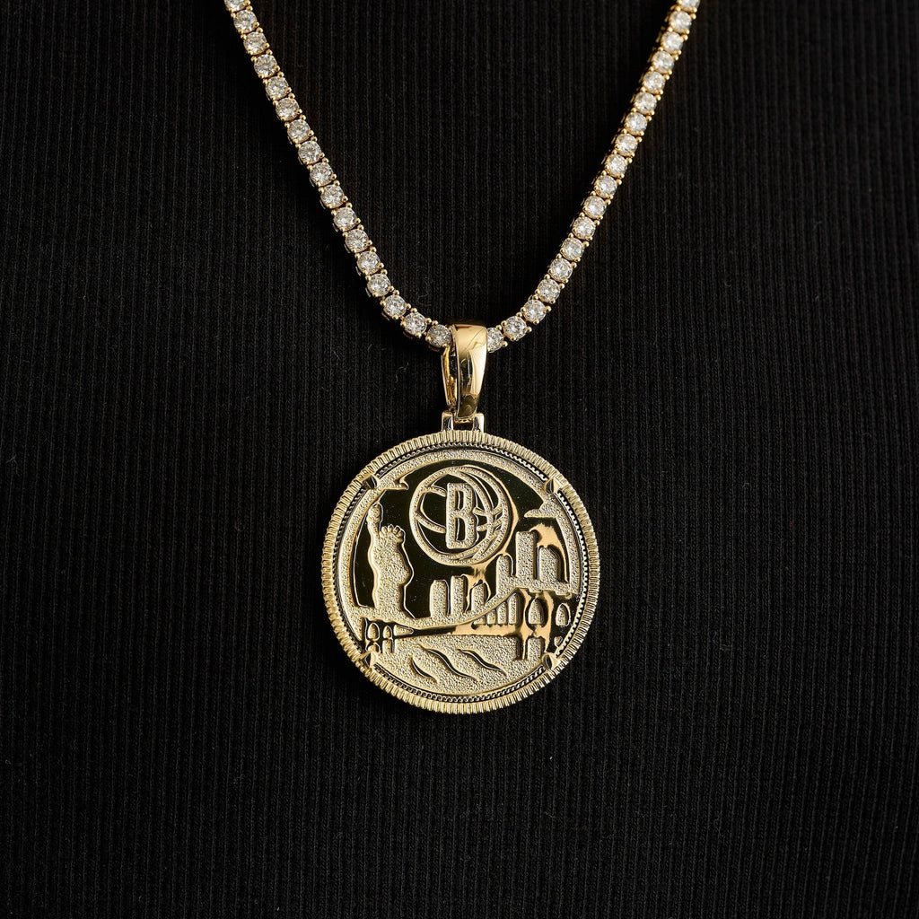 Brooklyn Nets Official NBA Coin Pendant in Yellow Gold