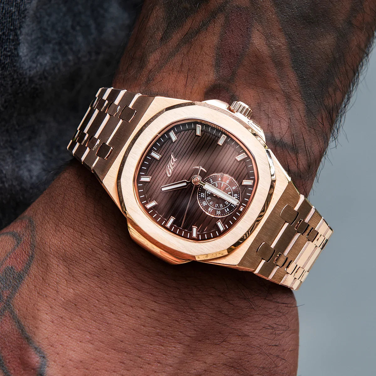 39MM Visionary Plain Case & Chocolate Dial Watch - Rose Gold