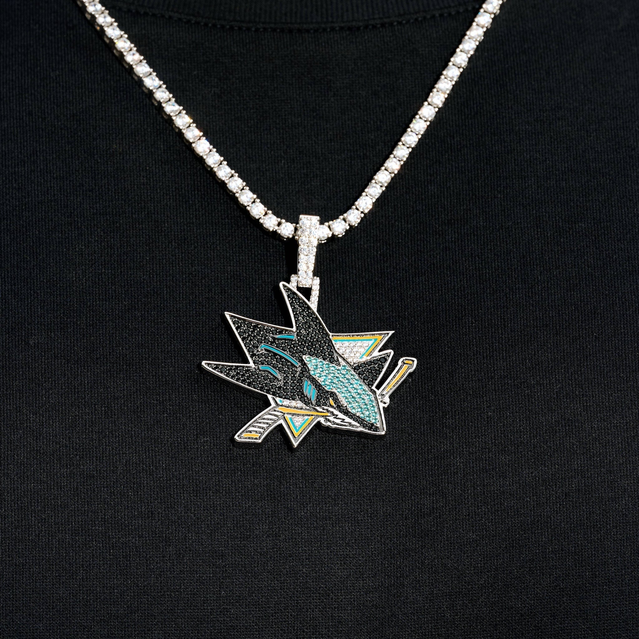 San Jose Sharks Official NHL Logo Pendant in White Gold