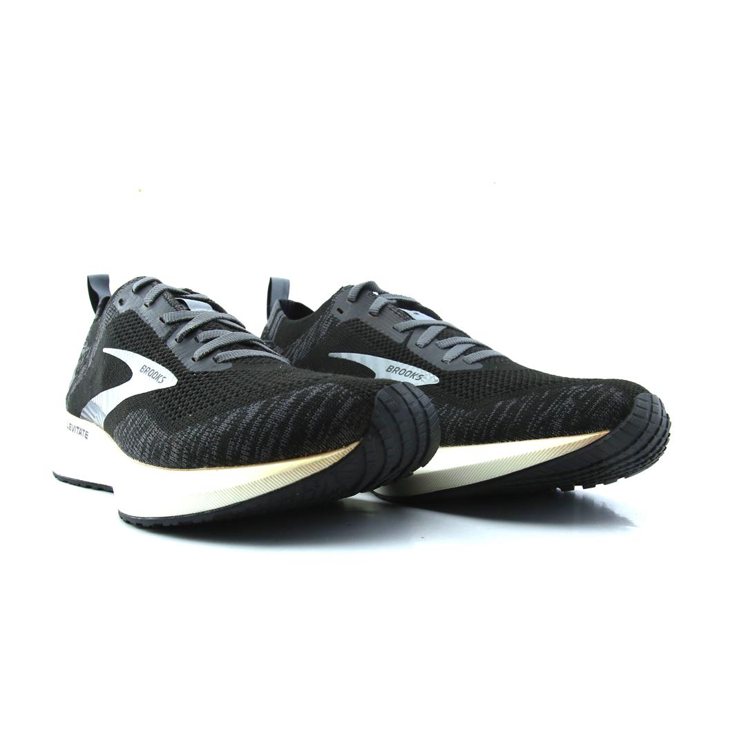 LEVITATE 4