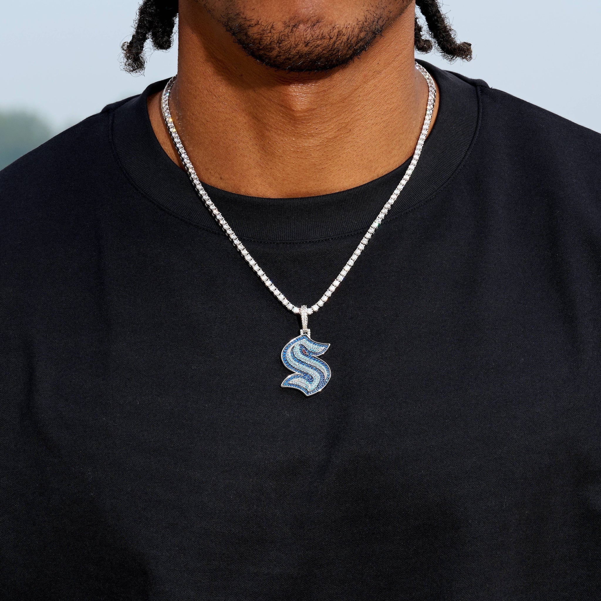 Seattle Kraken Official NHL Logo Pendant in White Gold