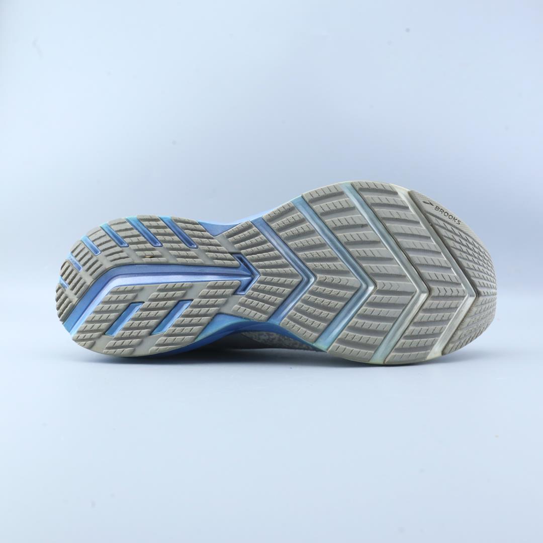 LEVITATE 3