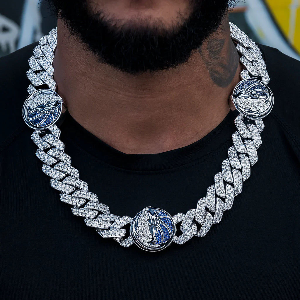 Dallas Mavericks Official NBA Diamond Prong Cuban Chain in White Gold- 25mm