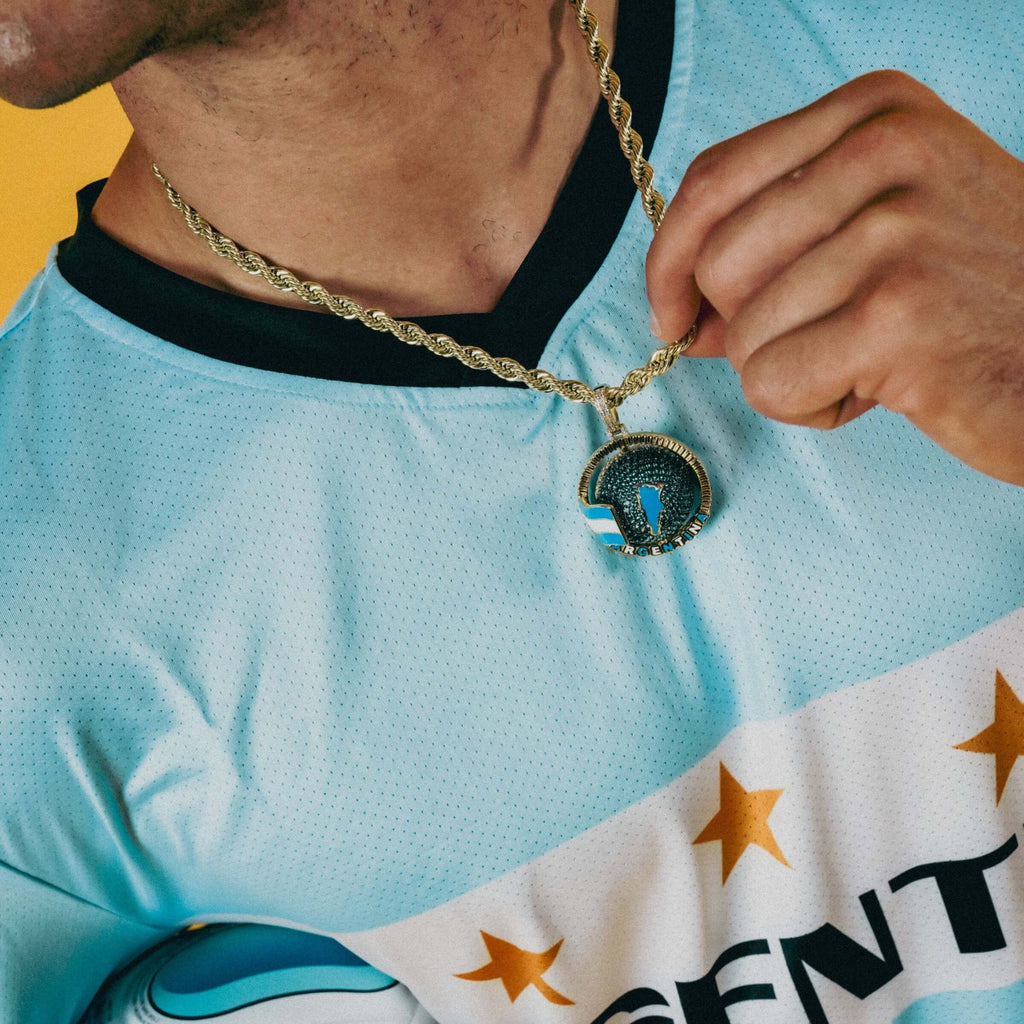 Diamond Argentina Spinning Globe Flag Pendant in Yellow Gold