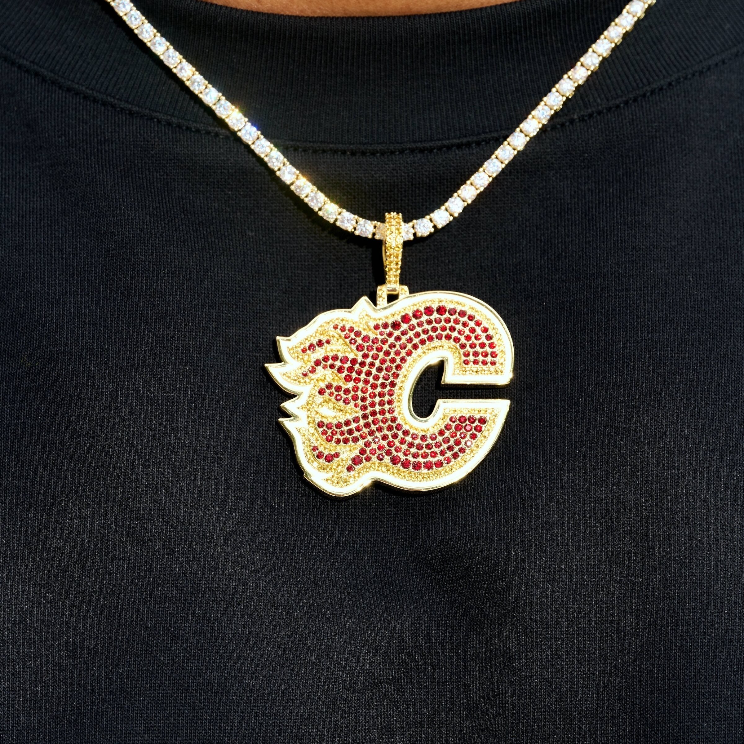 Calgary Flames Official NHL Logo Pendant in Yellow Gold