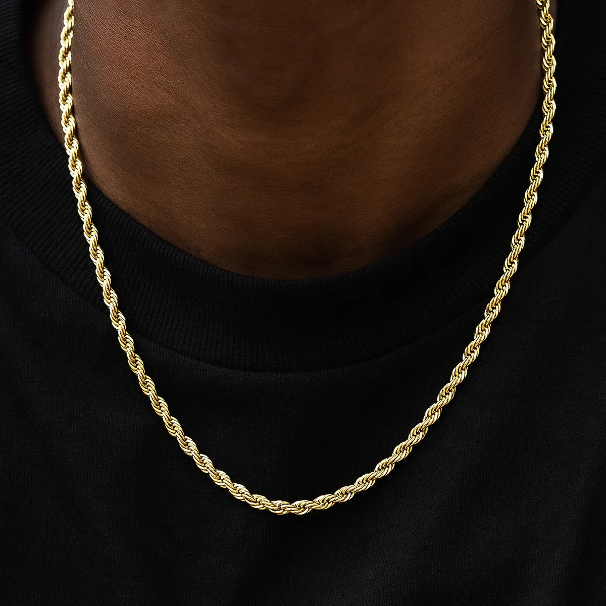 Italian Horn and Cross Set in Yellow Gold