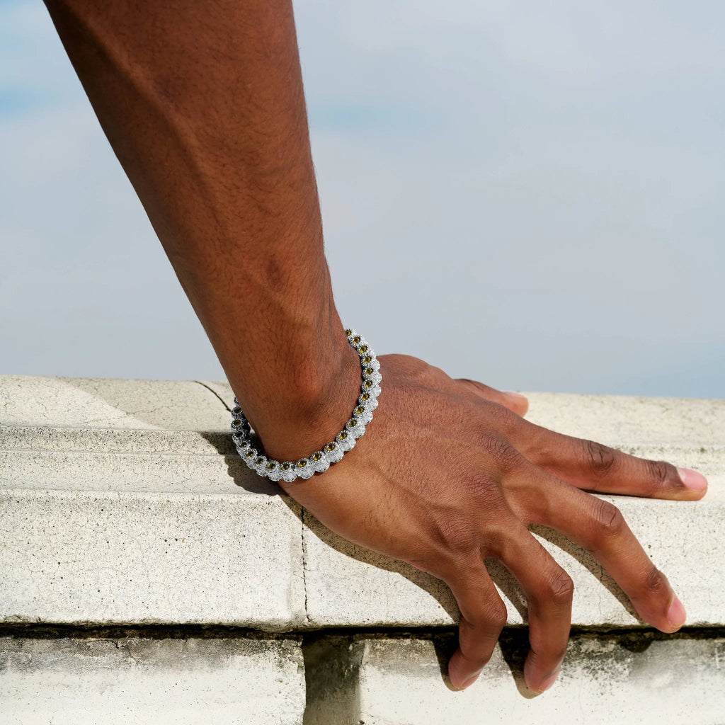 Canary Iced Multi Dimensional Bangle Bracelet in White Gold