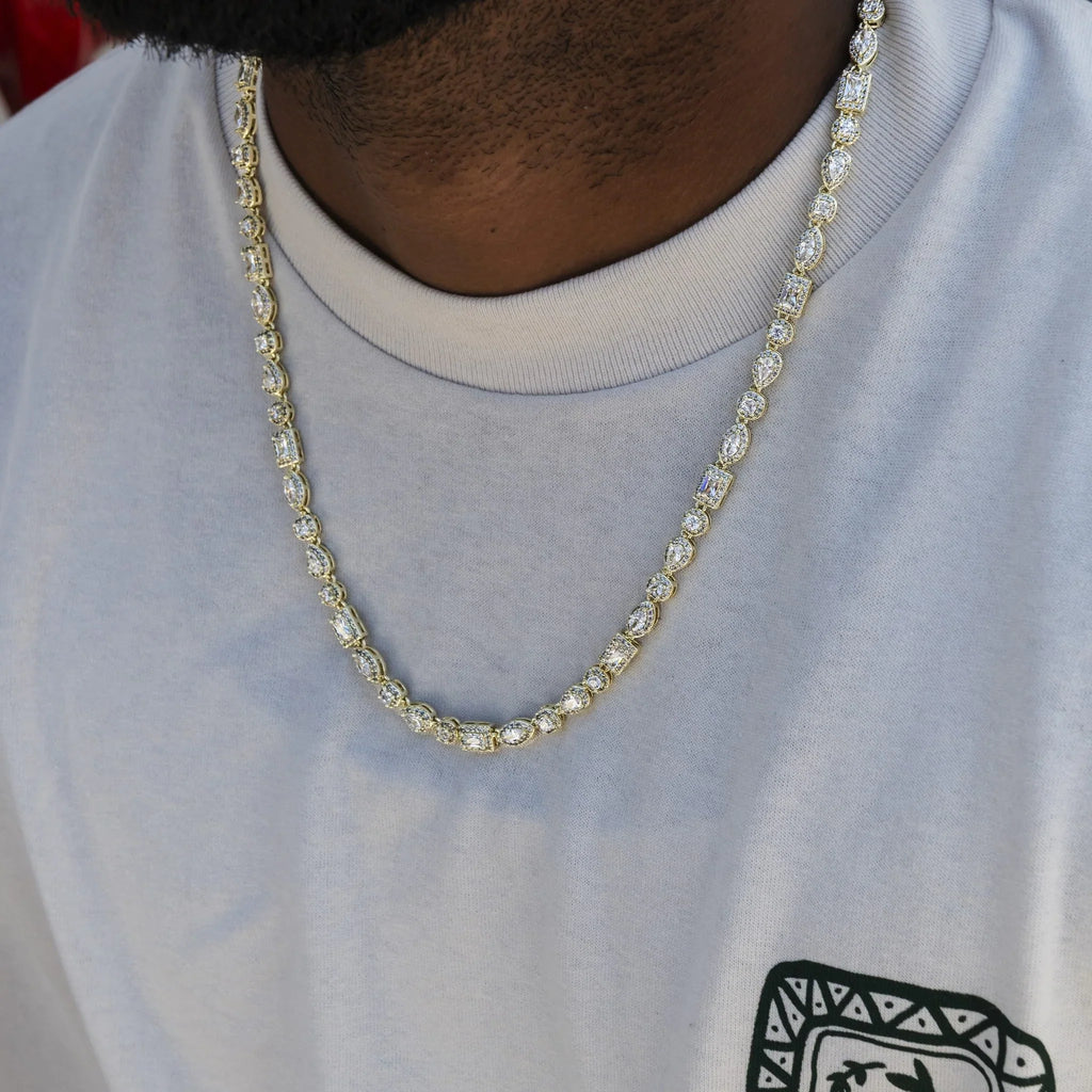 Mixed Diamond Pave Chain in Yellow Gold