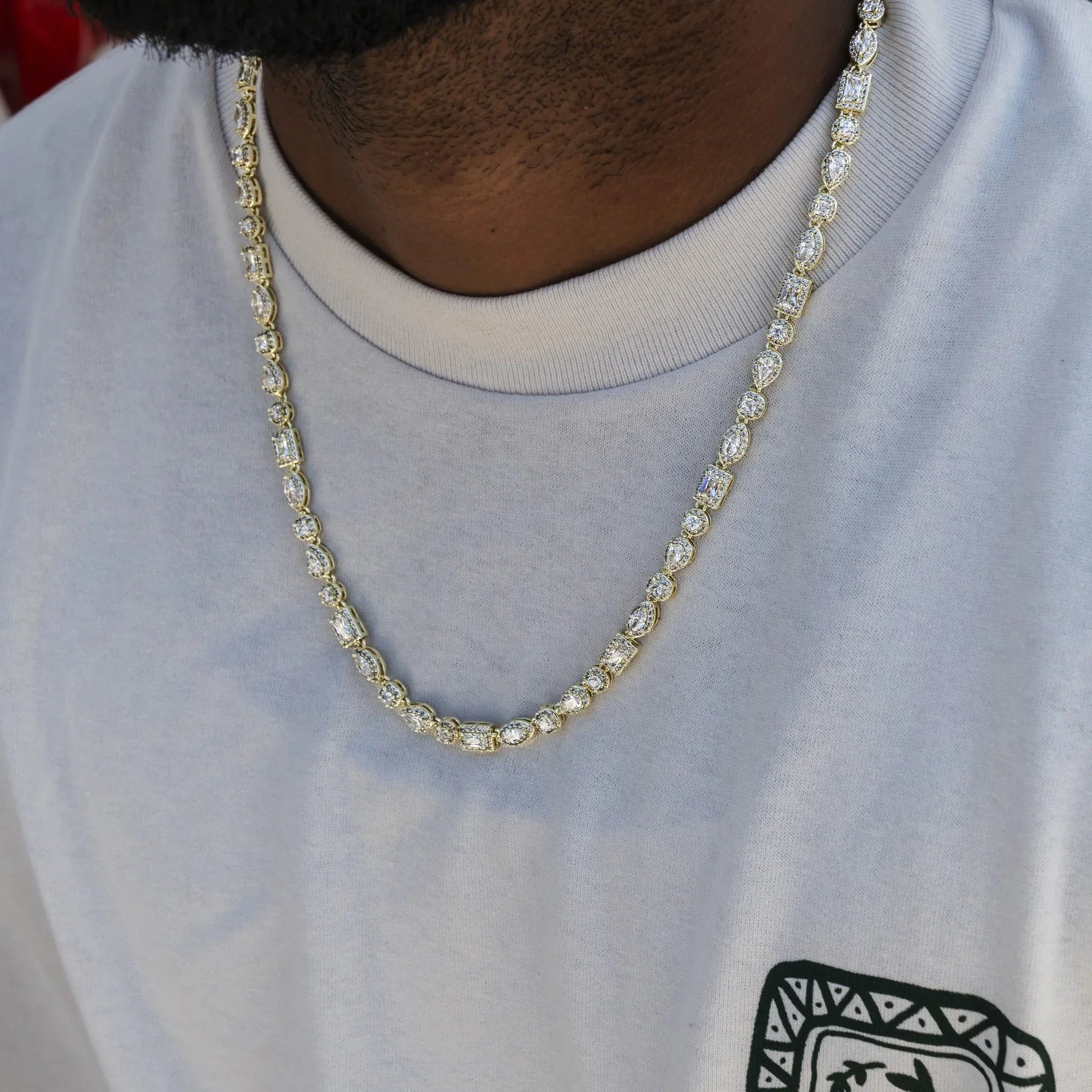 Mixed Diamond Pave Chain in Yellow Gold