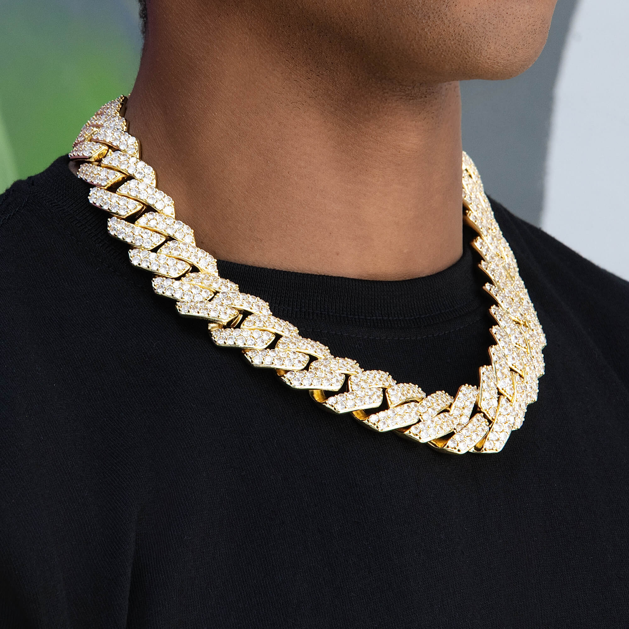 Diamond Prong Link Chain in Yellow Gold - 25mm