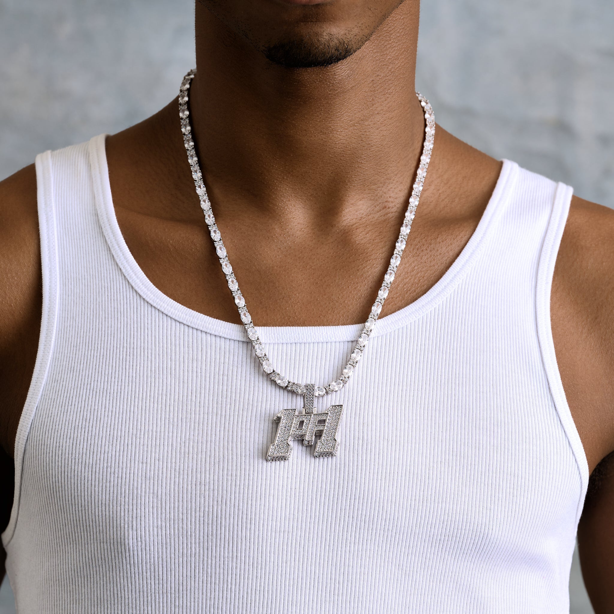 "1of1" Pendant in White Gold