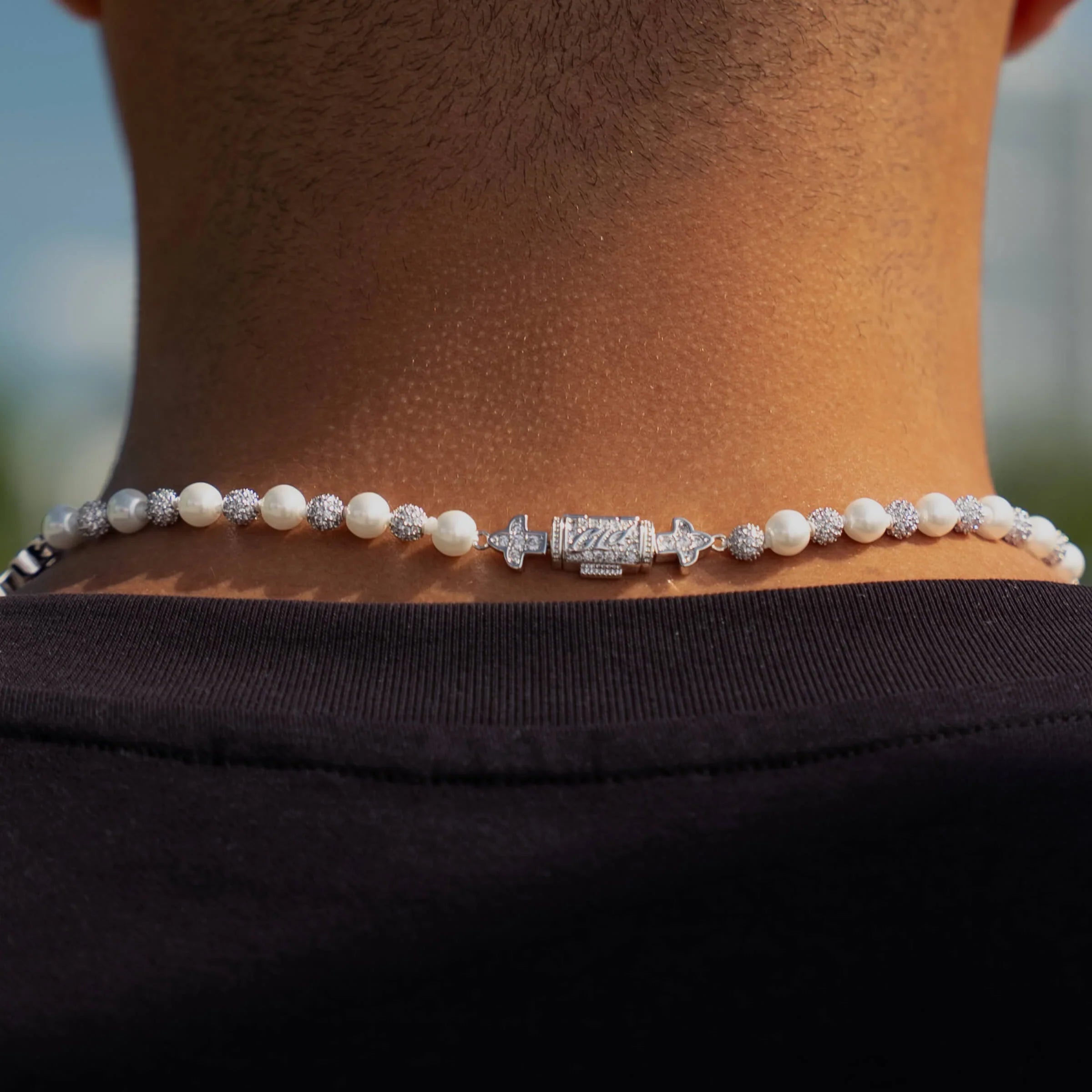 Pearl Cross Chain in White Gold