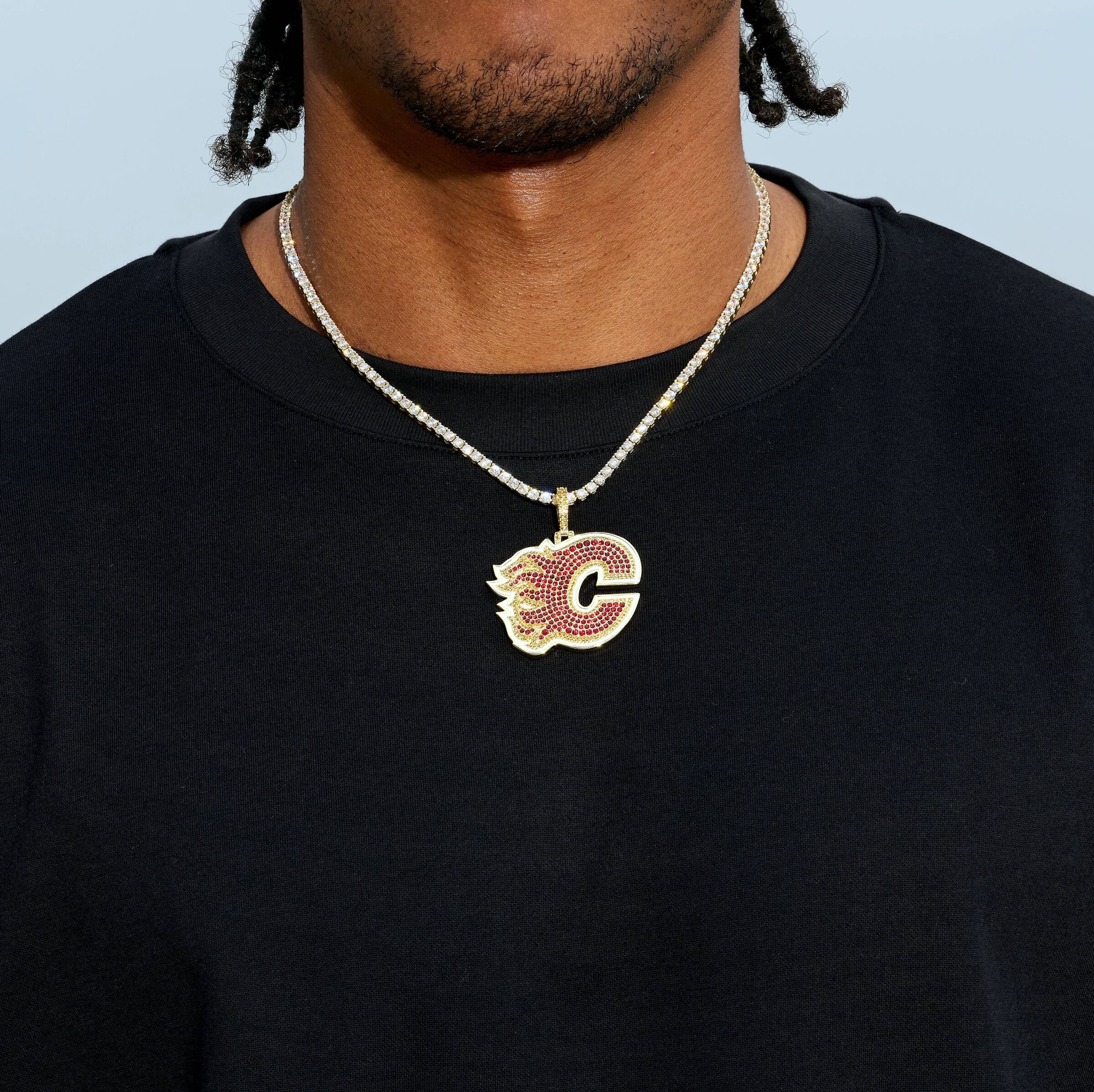 Calgary Flames Official NHL Logo Pendant in Yellow Gold