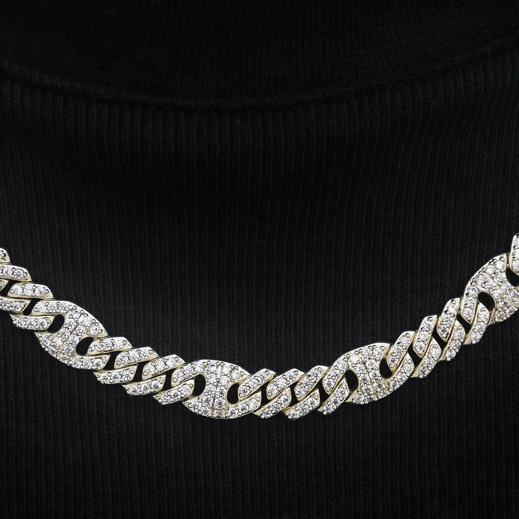 Iced Mariner Cuban Chain in Yellow Gold- 9mm